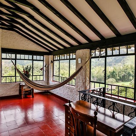 Finca El Refugio Hotel Spa ซาไซมา ภายนอก รูปภาพ